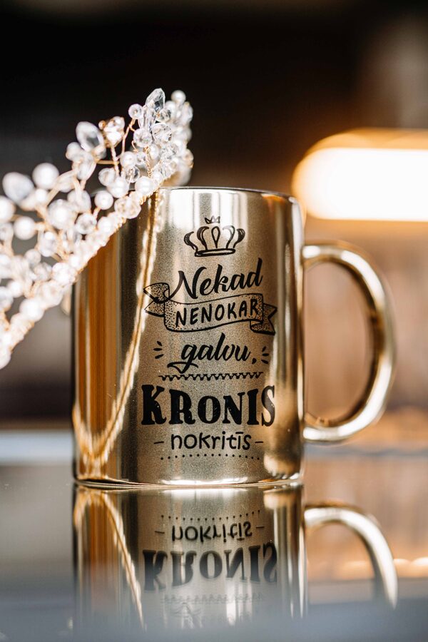 Золотая зеркальная кружка "Kronis!''